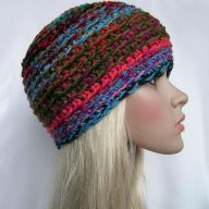 MULTICOLOR - CIEPŁA CZAPKA