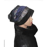 CZAPKA BEANIE Z POMPONEM