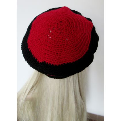 Moon Light - czapki - Czarno-czerwony beret z kwiatkiem foto #3