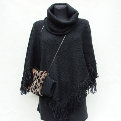 ponczo czarne, halo-pracownia, poncza